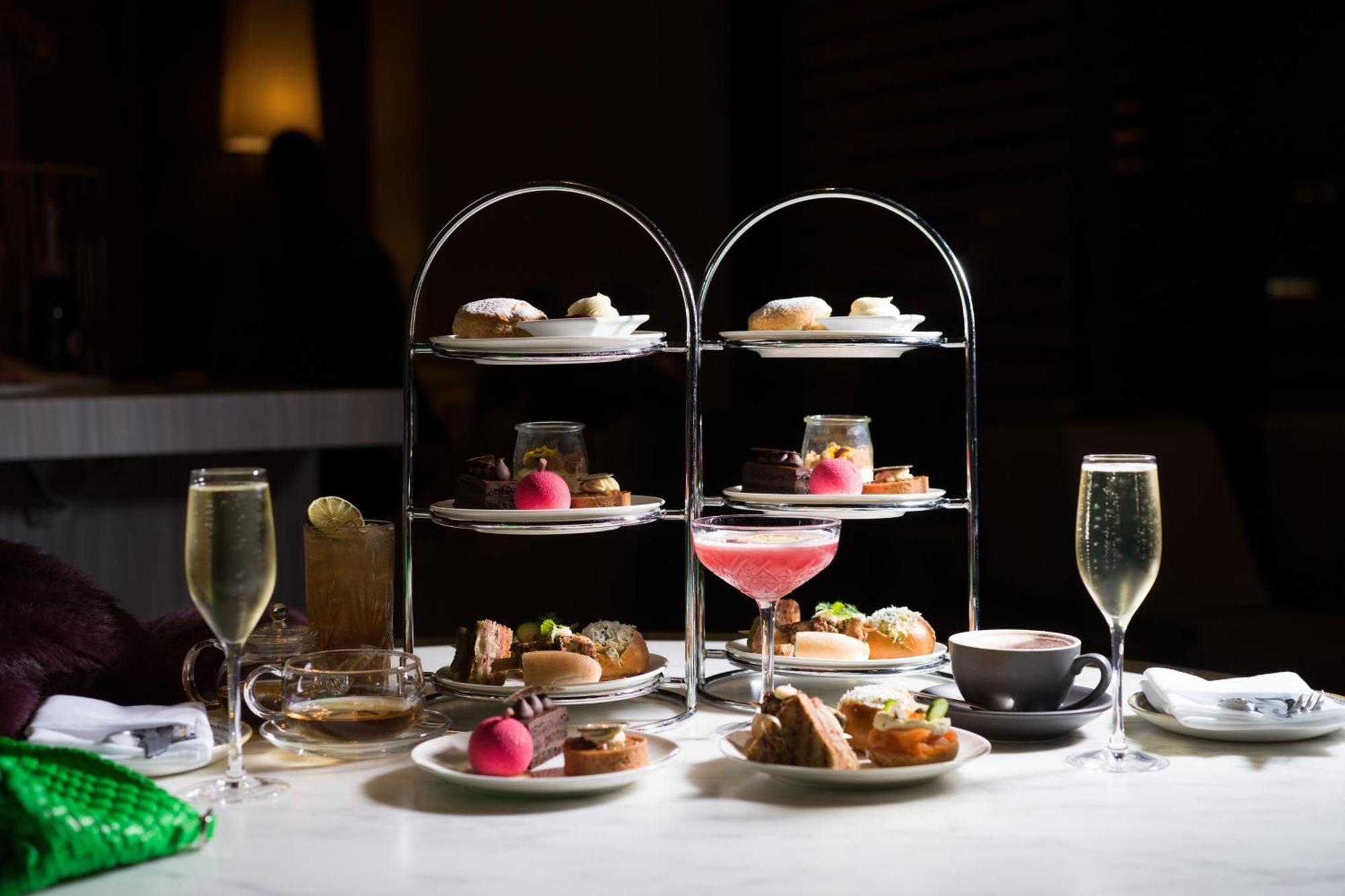The Westin Perth Hotel Ngoại thất bức ảnh Afternoon tea at the Langham