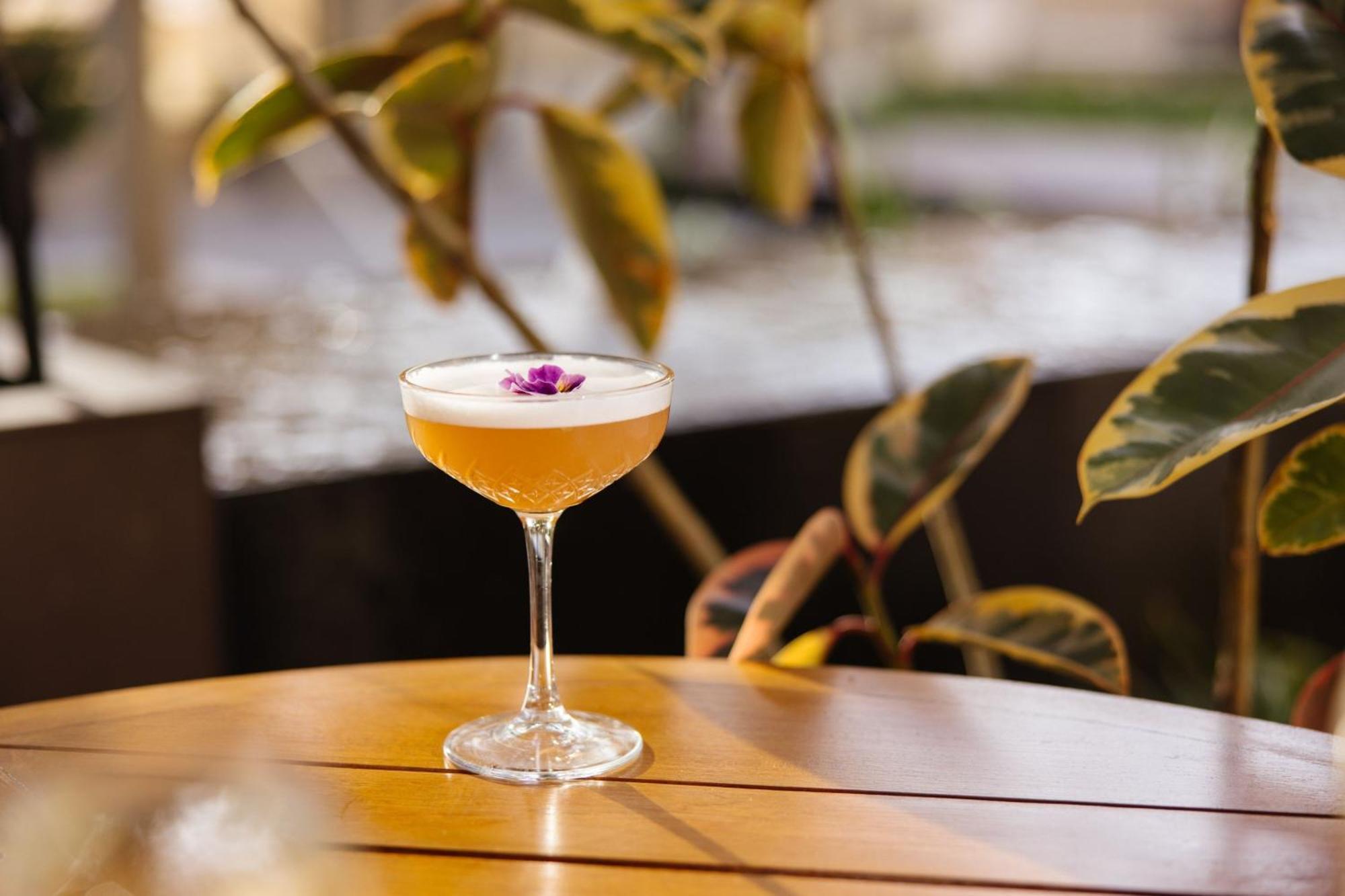 The Westin Perth Hotel Ngoại thất bức ảnh A French 75